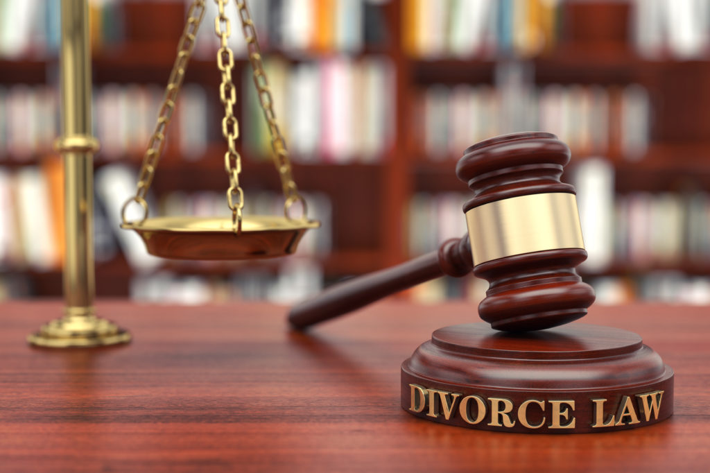 What Do Divorce Lawyers in Sydney Recommend for Dividing Superannuation Fairly?